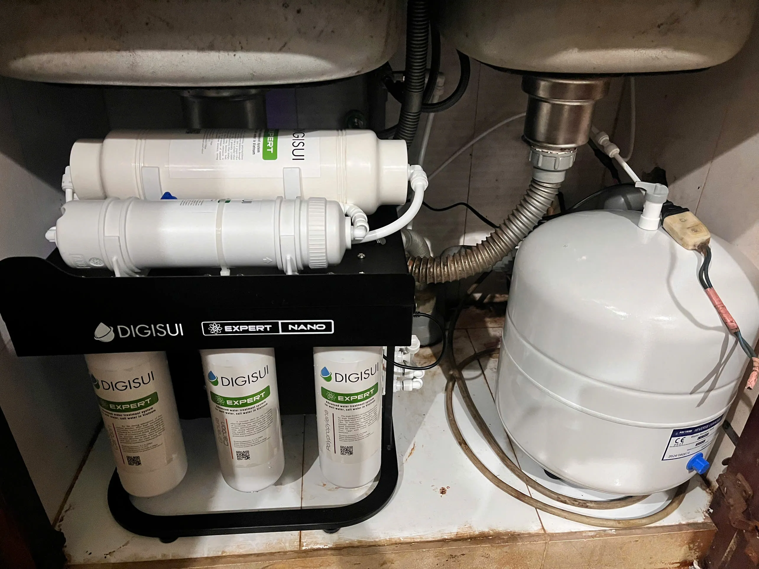 ảnh thực tế Máy lọc nước điện giải iON kiềm Cleansui EU301 nhập khẩu Nhật Bản